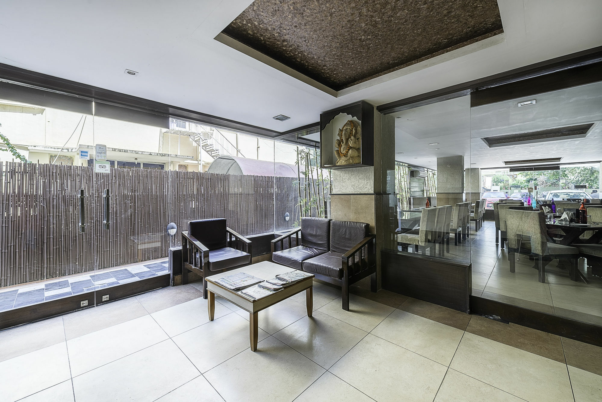 Treebo Trend Woodsvilla Suites Bapu Nagar ジャイプール エクステリア 写真